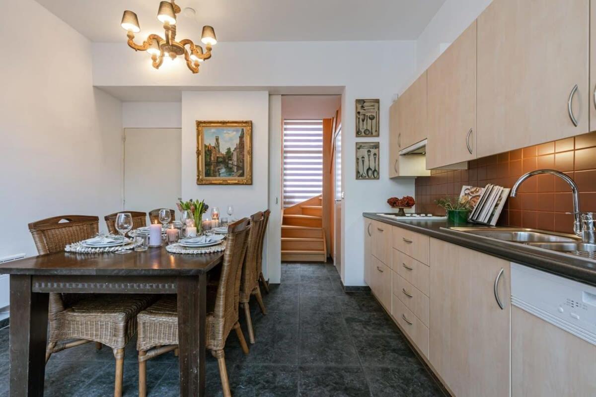Villa Huswell - Charming Town-House In The Center Of Brügge Exterior foto