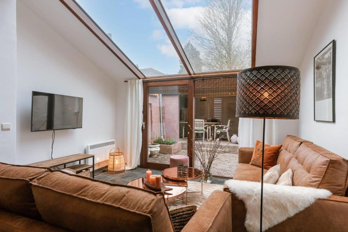 Villa Huswell - Charming Town-House In The Center Of Brügge Exterior foto